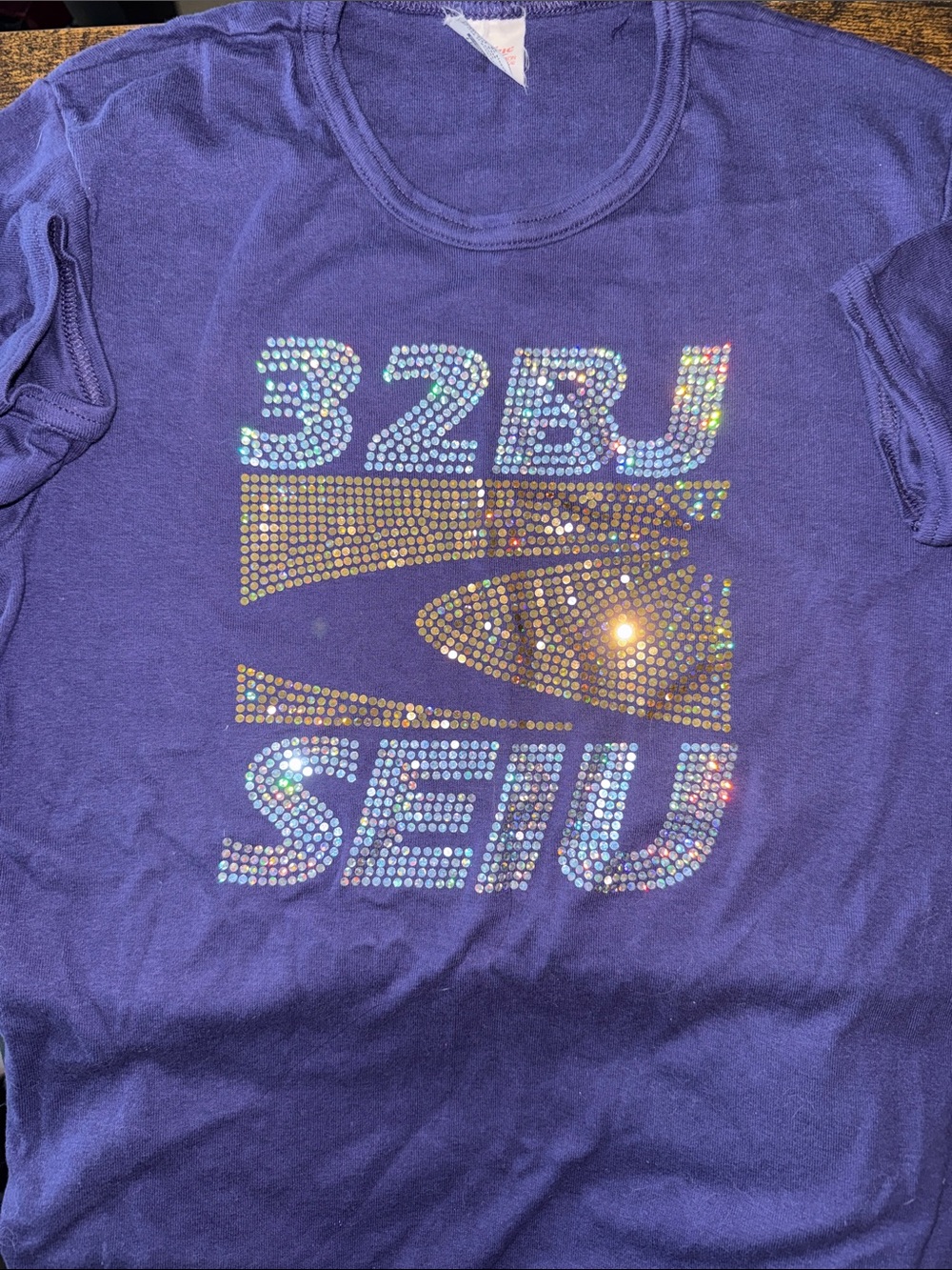 32 BJ SEIU Union Purple Medium Holographic Tee Shirt